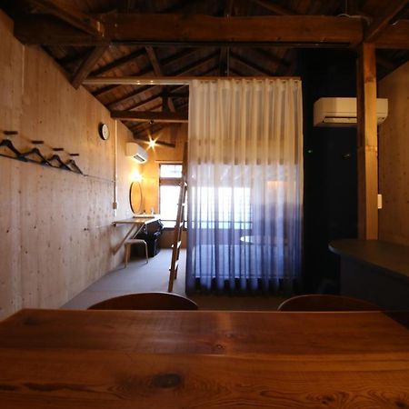 Hostel まちの別邸 緝 Shu Kōchi Zewnętrze zdjęcie